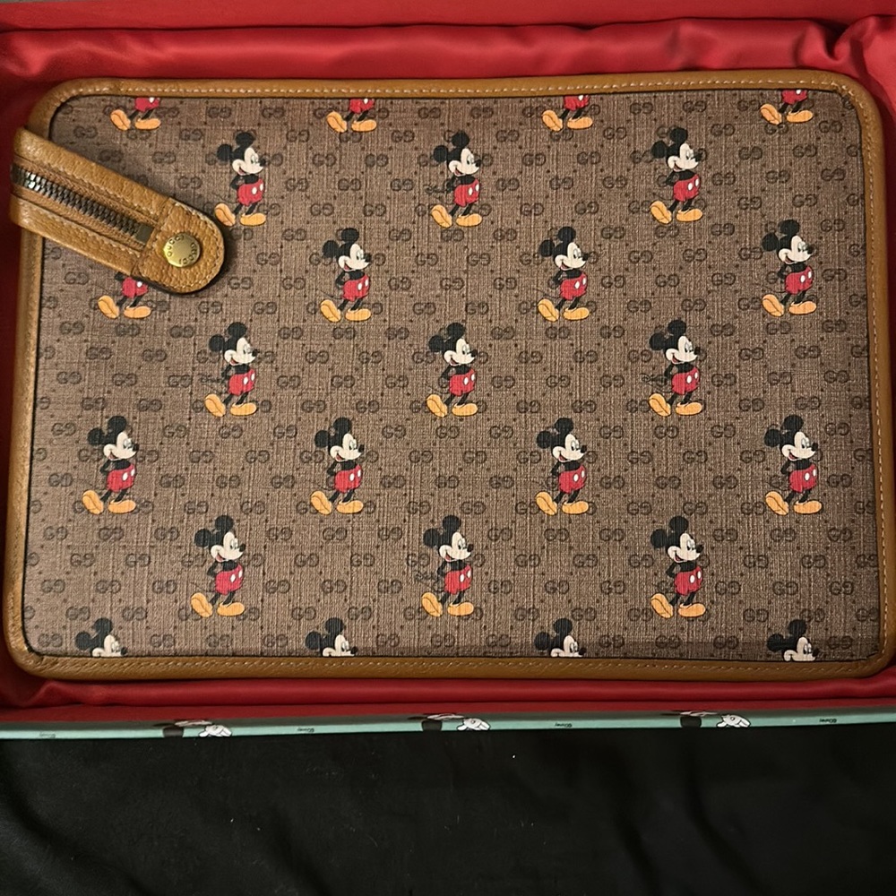 Disney Mickey Mouse Gucci Clutch Purse - Picture 4 of 4
